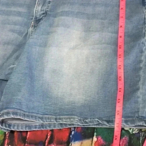 Royalty for me plus size jean‎ shorts size 20W light blue - Picture 7 of 8
